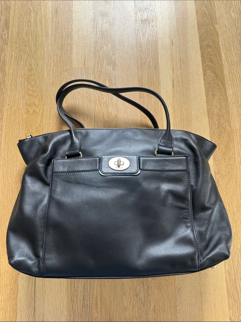 Kate Spade New York Hampton Road Theresa black leather shoulder bag